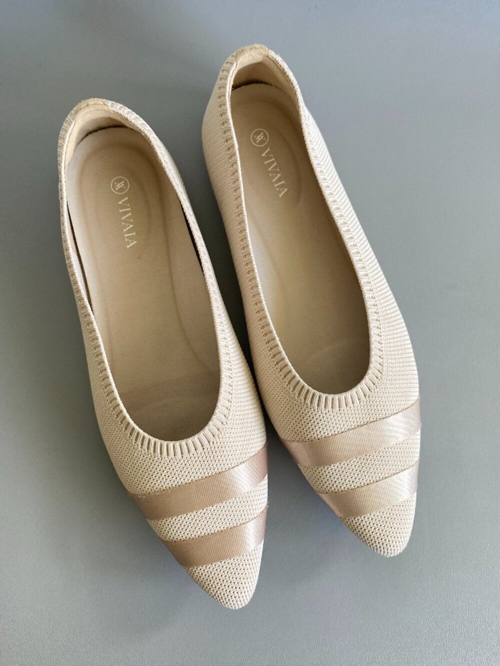Vivaia Signature Aria Pointed Toe Ballet Flats Neutral Cream Beige Knit S 10Med​